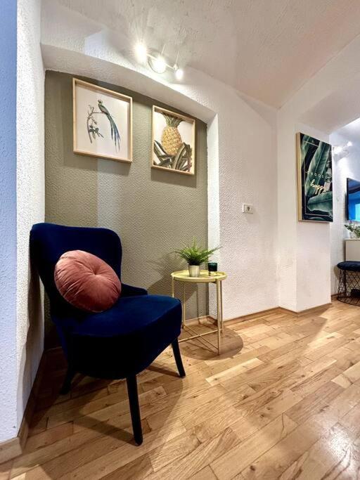 Charming Appartment 3-Min Walk To Old Town - Free Parking Ljubljana Bagian luar foto