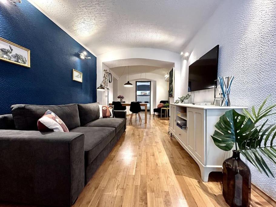 Charming Appartment 3-Min Walk To Old Town - Free Parking Ljubljana Bagian luar foto